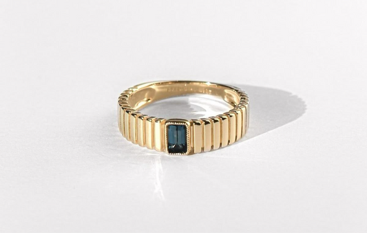 Band Ring- blue stone